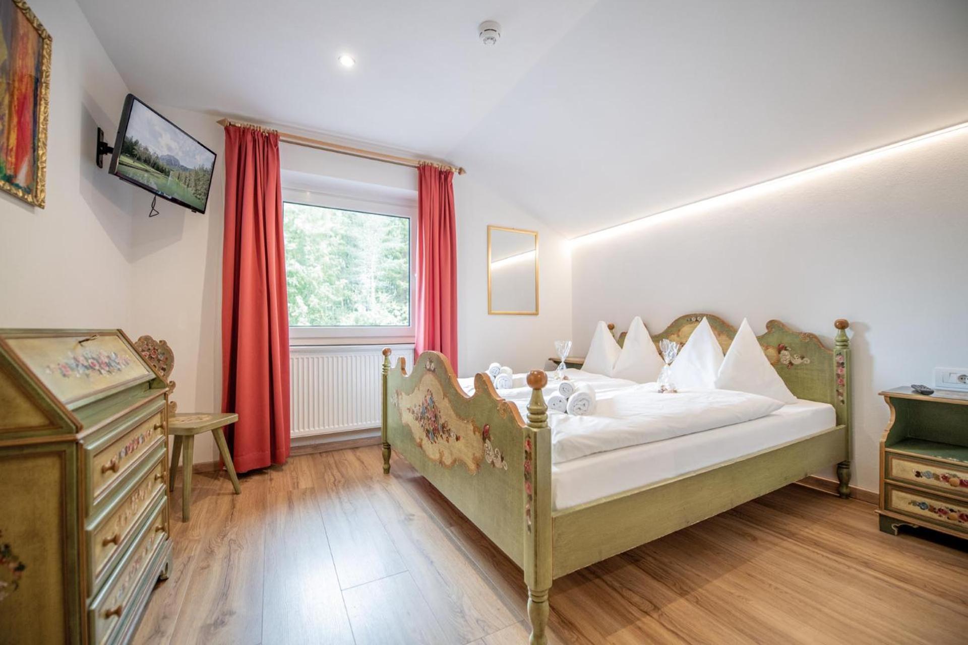 Hotel Lago Della Creta Сан-Виджилио-ди-Мареббе Экстерьер фото
