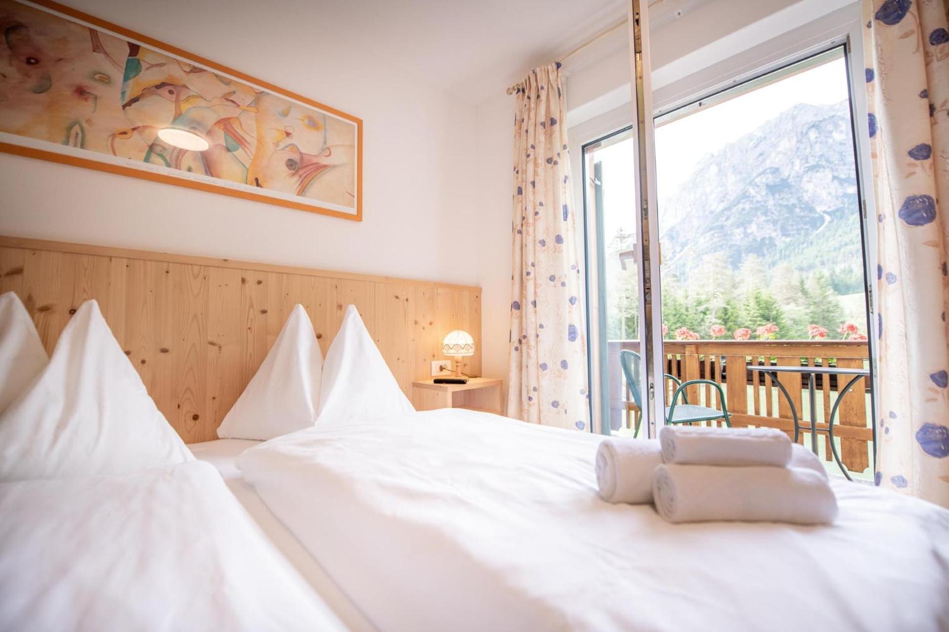 Hotel Lago Della Creta Сан-Виджилио-ди-Мареббе Экстерьер фото