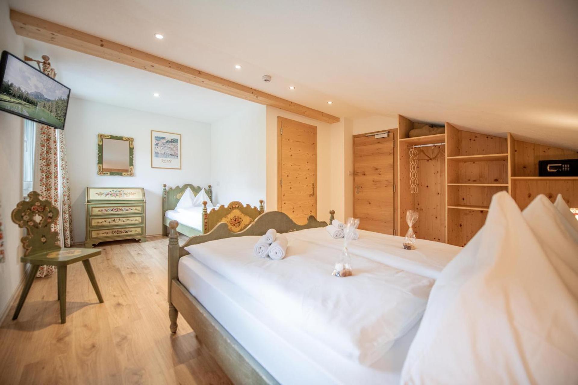 Hotel Lago Della Creta Сан-Виджилио-ди-Мареббе Экстерьер фото
