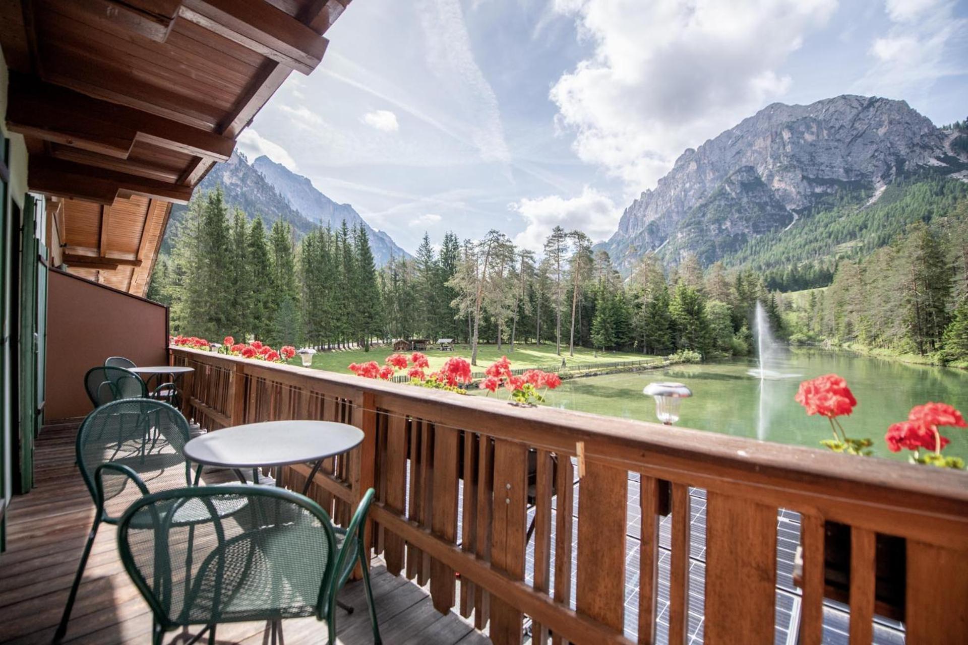 Hotel Lago Della Creta Сан-Виджилио-ди-Мареббе Экстерьер фото